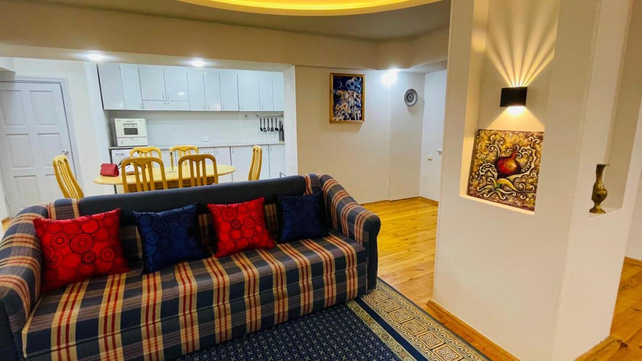 3-Bedroom Apartment On Ohunboboev Taškent Exteriér fotografie